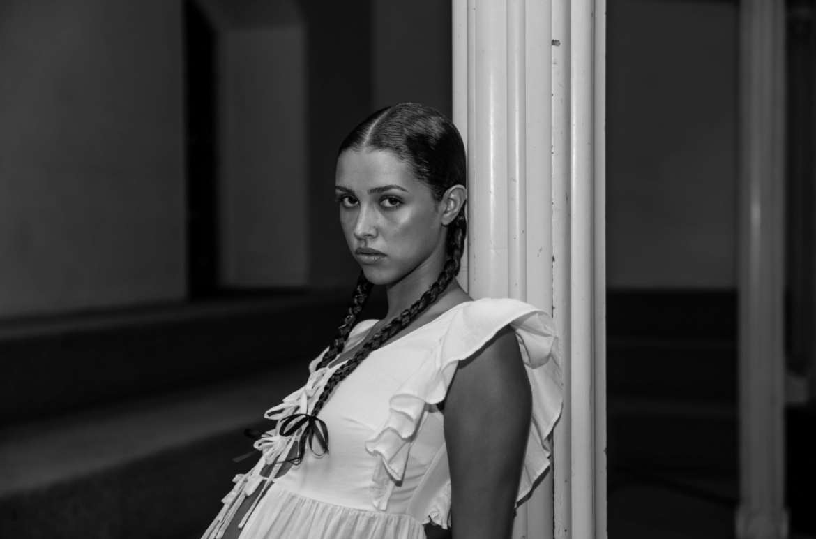 Joy Navarro modeling portfolio photograph 8