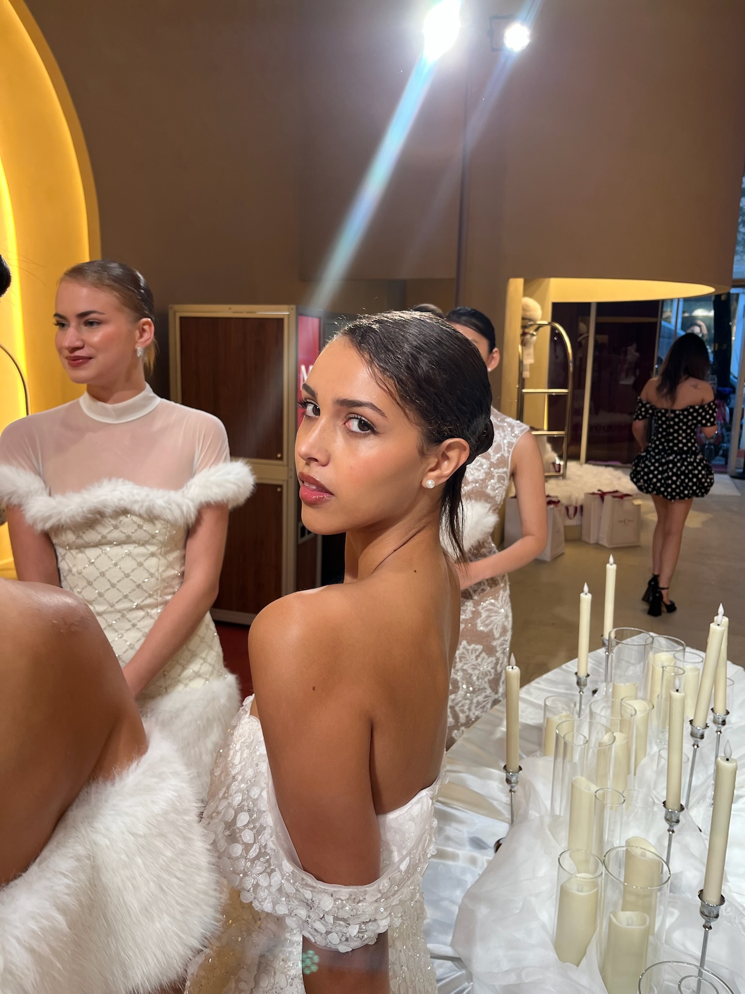 Allina Liu modeling and collection presentation image 6